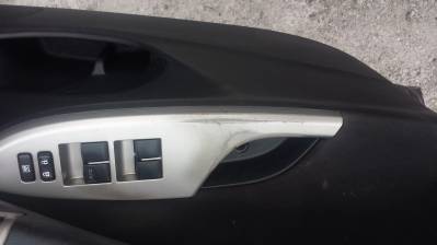 2008 MODEL TOYOTA COROLLA ÇIKMA KAPI DÜĞMELERİ
